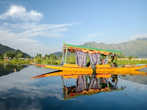 Kashmir with Gulmarg Tour