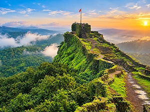 The Deccan Knowledge & Sahyadri Heritage Journey Tour