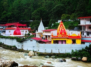 Nainital with Kainchi Dham Tour