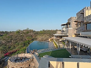 Udaipur with Chunda Shikar Oudi Tour