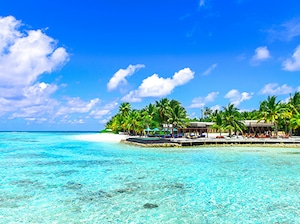 Sailing the Bahamas: A Tropical Luxe Voyage Tour