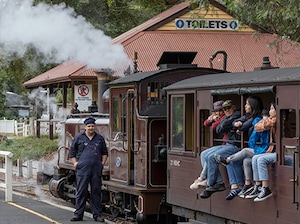 Melbourne(4N) Post Tour Holiday- Melbourne & Surrounds Tour