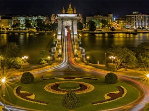 Prague Vienna Budapest Van Tour Tour