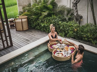 Bali Honeymoon – Singapore Airlines Tour