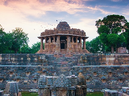 Women's special Patan Modhera with Statue of Unity Tour