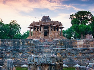 Women's Special Patan Modhera with Statue of Unity Tour