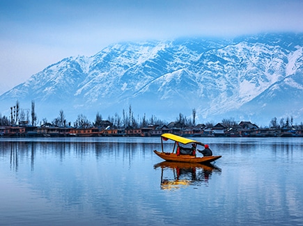 Senior's Special Kashmir - Pune Tour