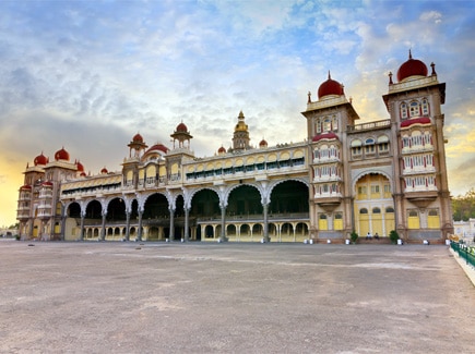 Honeymoon Special Ooty Coorg Mysore Bengaluru Tour