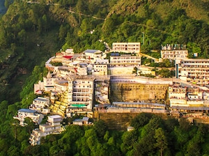 Amritsar Vaishnodevi Tour