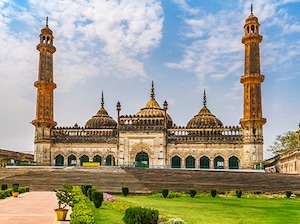 Ayodhya Lucknow Tour