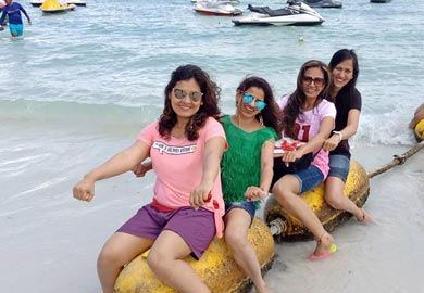 Veena World Moments 1