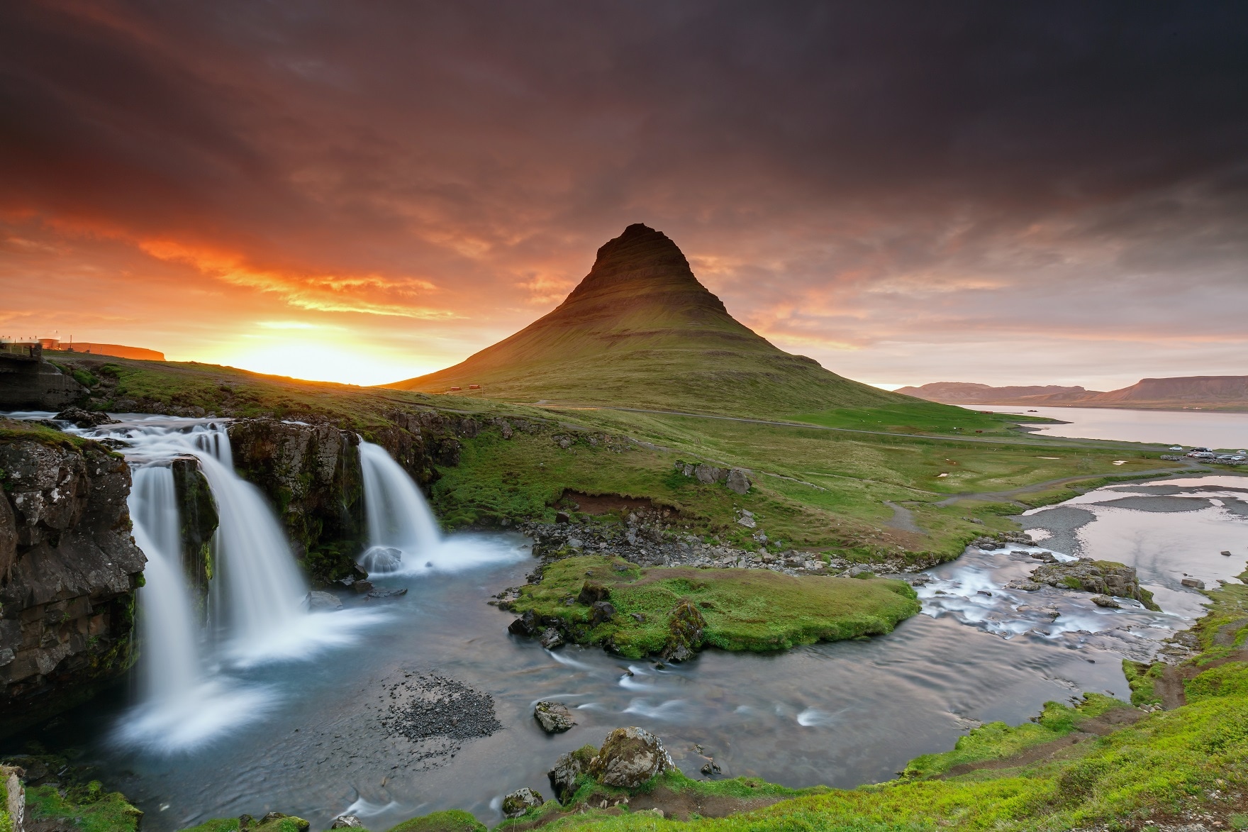 Iceland's Waterfalls & Beaches - There's more to Iceland than Ice!