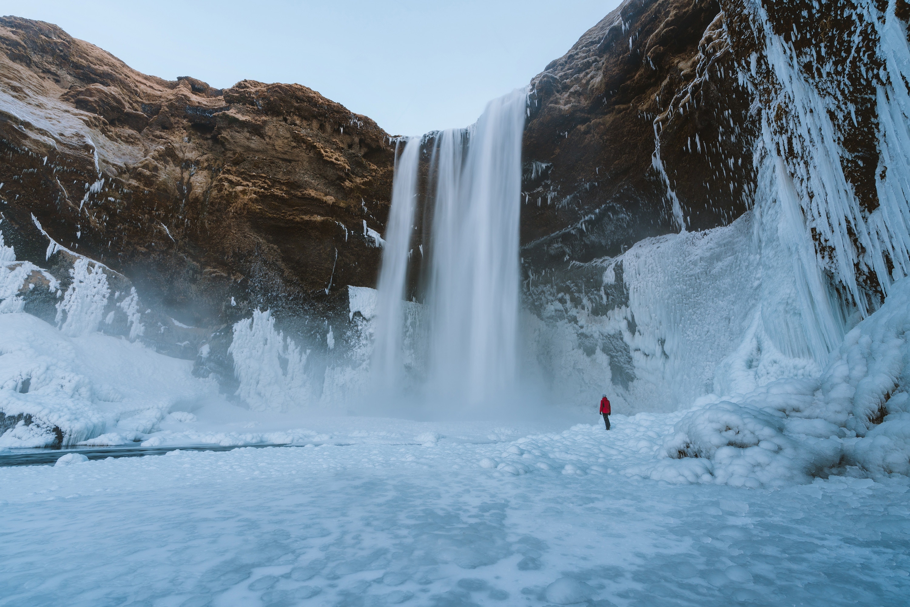 Why is Iceland known as the land of Ice and Fire?  Veena World