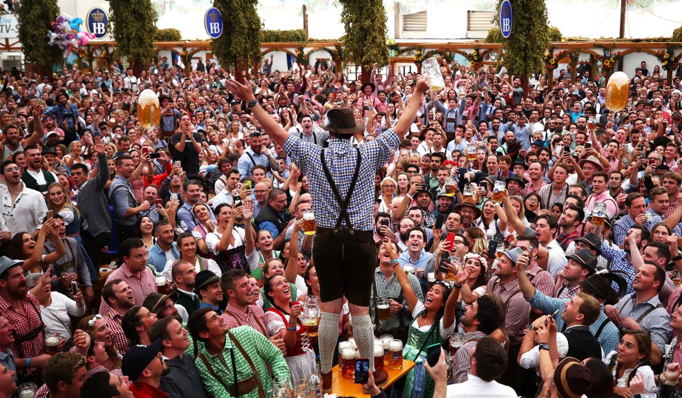 Oktoberfest: The Biggest Folk Festival in the World - A Toast to Beer, Friendship & Good Times!