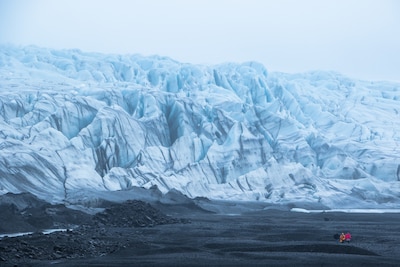 Game of Thrones in Iceland: A Land Beyond The Wall