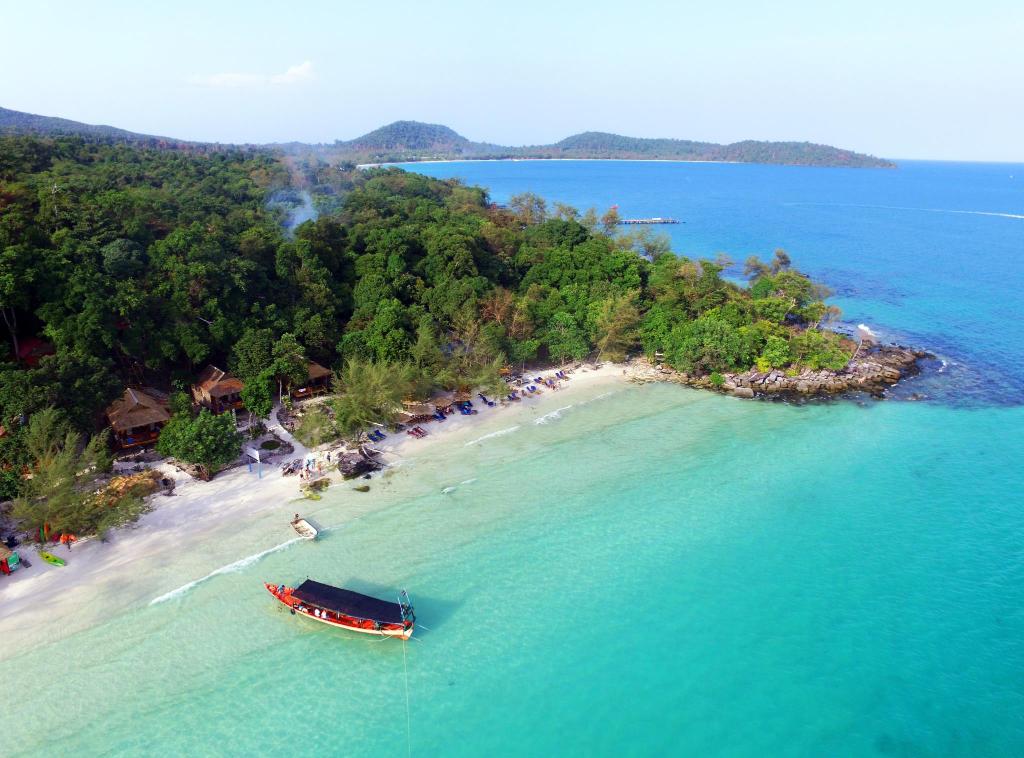 Koh Rong Koh Rong – An Island that Glows in the Dark