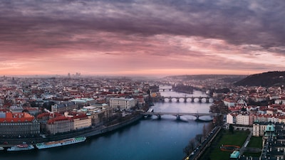 Explore The Best Of Prague On Foot