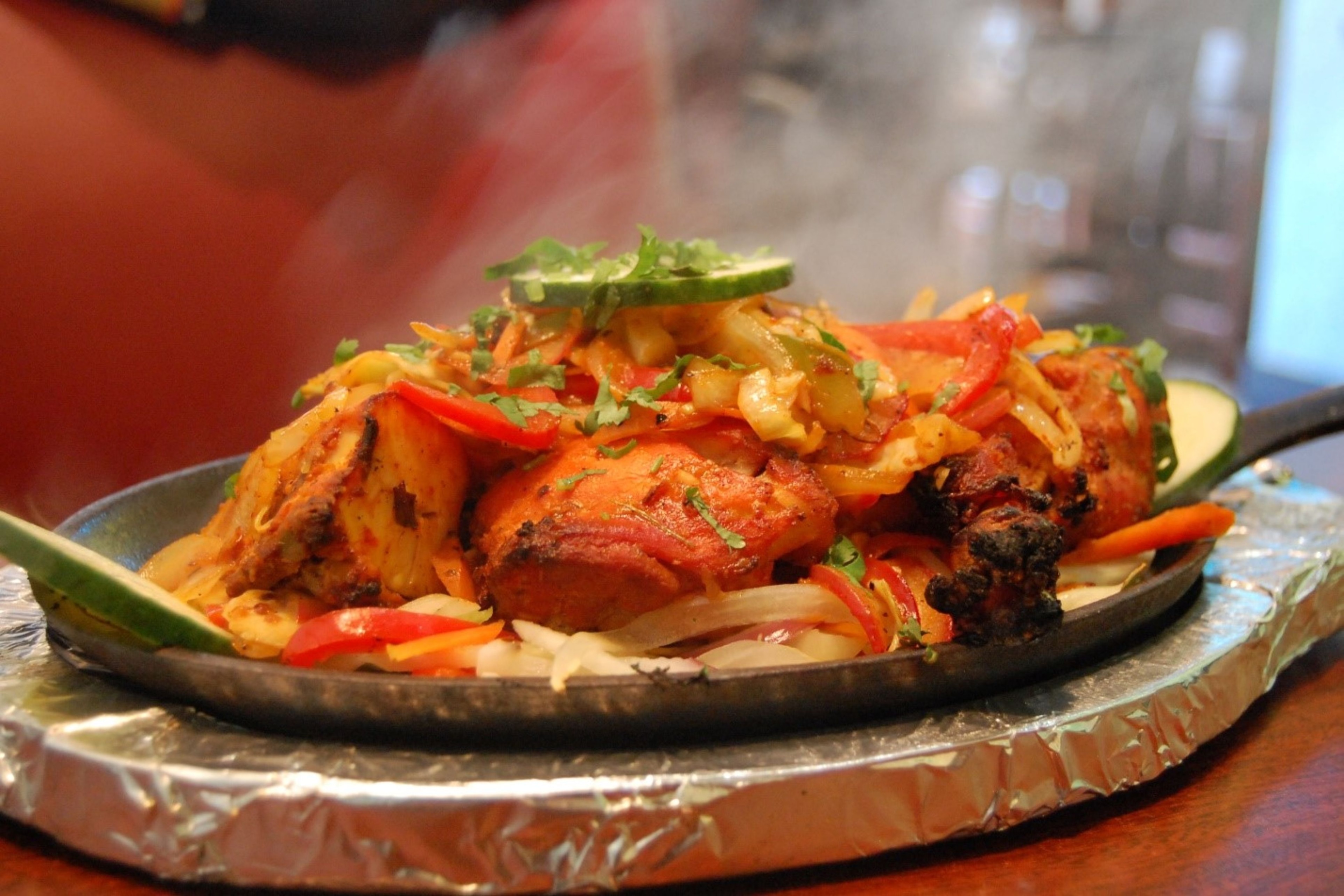 10 Best Places to Eat in Delhi for Foodies | Veena World