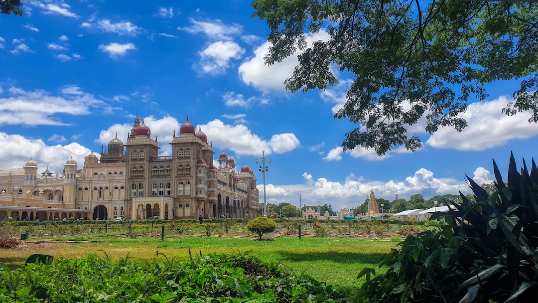 Mysore - The Palace City of Karnataka Mysore - The Palace City of Karnataka