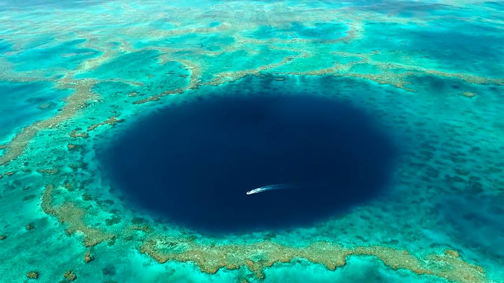Great Blue Hole (Belize)