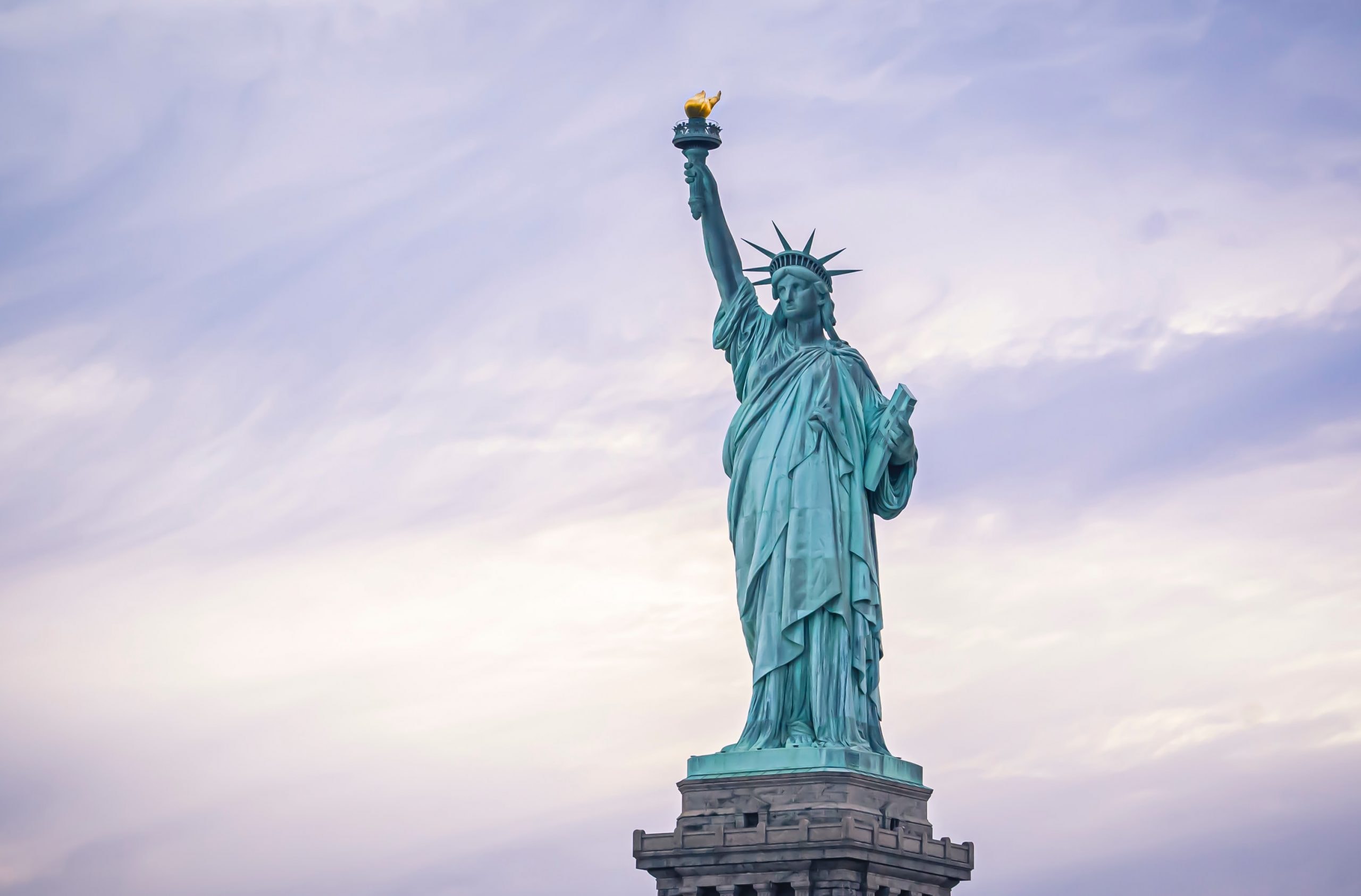 Which country gifted the Statue of Liberty to the United States of America?