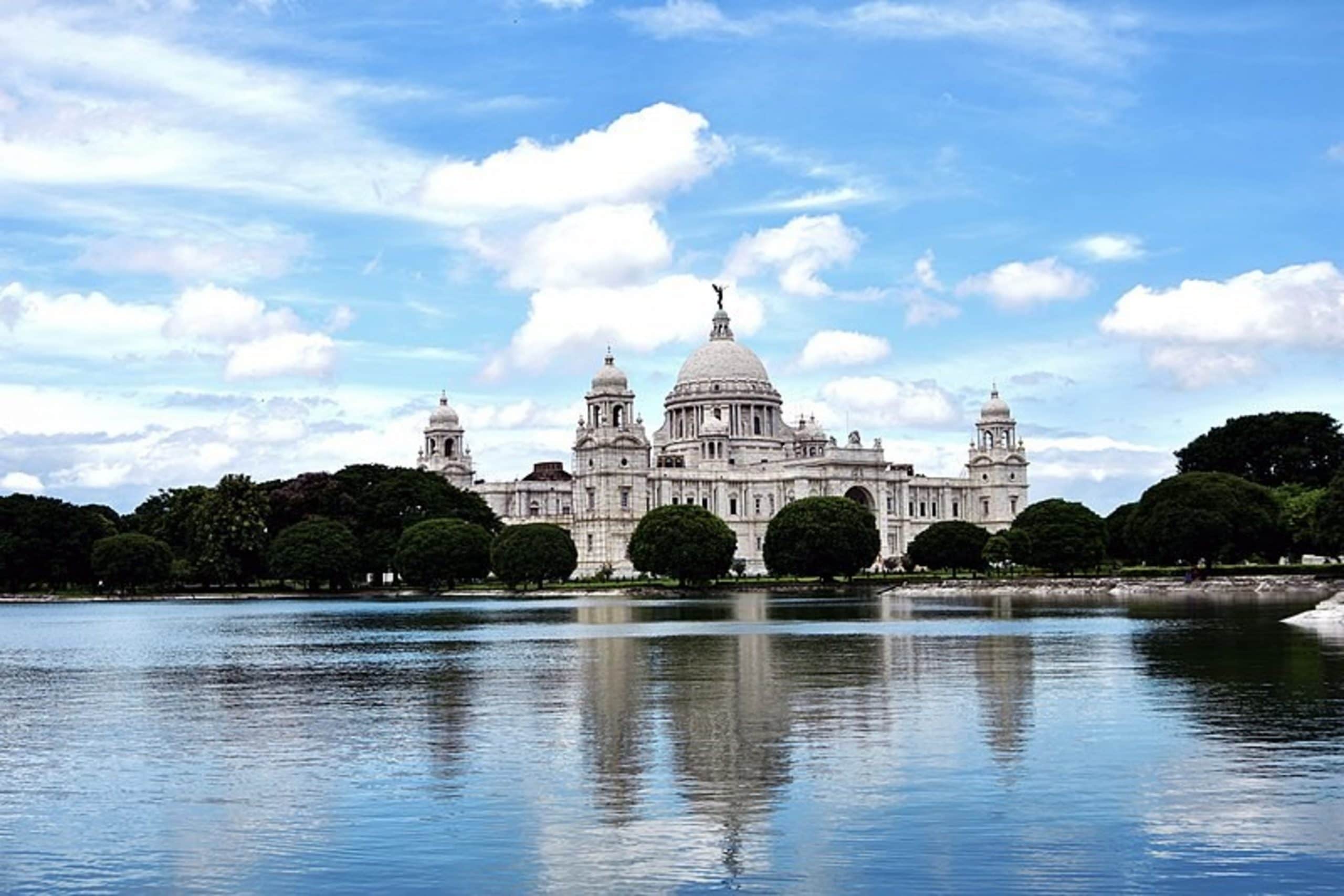 Best Picnic Spots Near Kolkata for a Perfect Getaway | Veena World