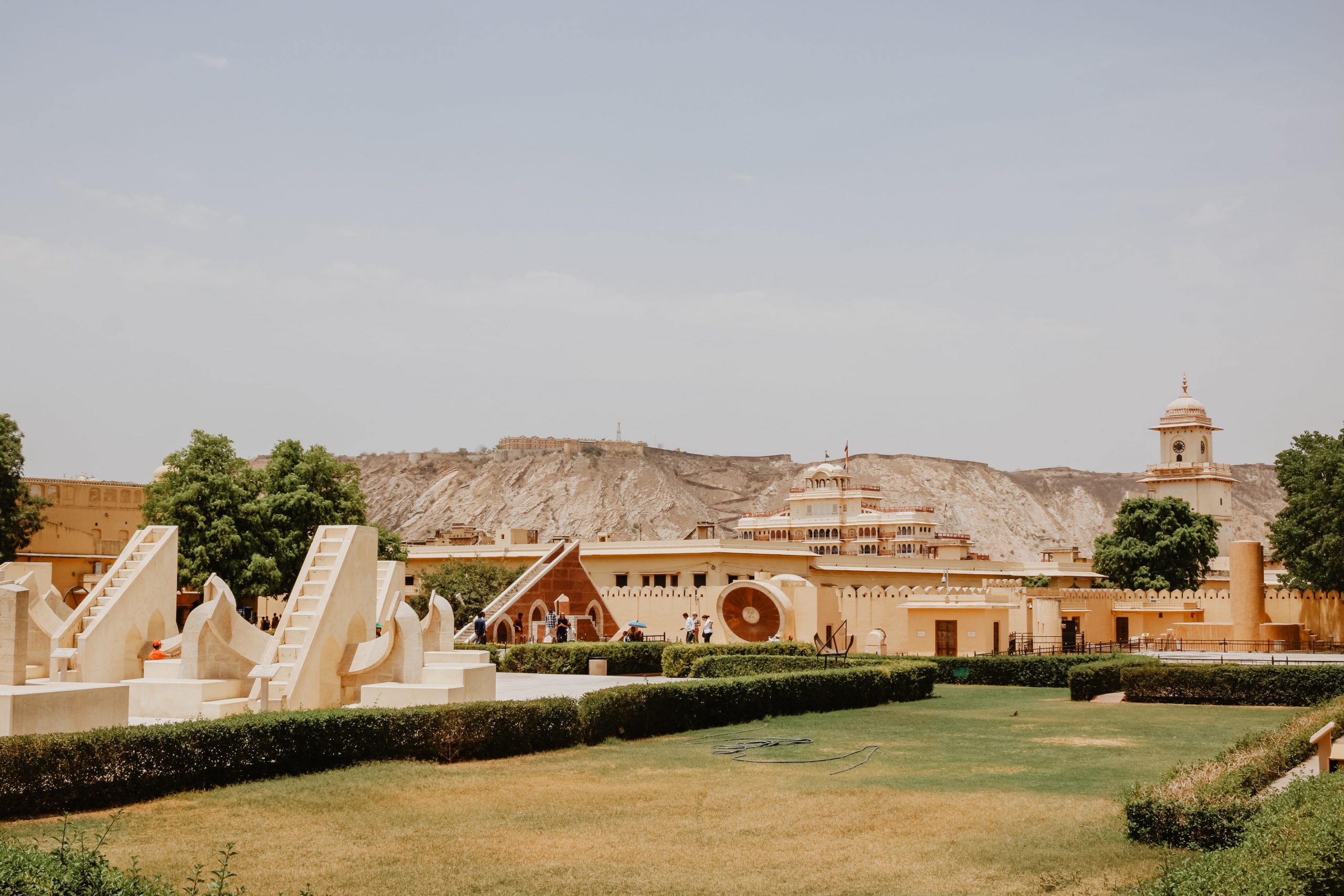 This UNESCO World Heritage Site is a collection of architectural astronomical instruments in Jaipur, built by the Rajput King Sawai Jai Singh l. The instruments also include the world’s largest stone Sundial. Located near City Palace and Hawa Mahal, the instruments allow the observation of astronomical positions with the naked eye and its name resonates with some kind of magic. 