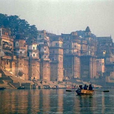 12 Tourist Places to Visit in Uttar Pradesh scaled