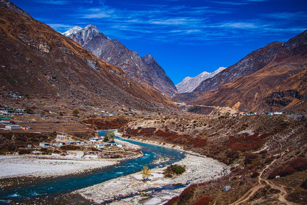 Mana The Last Indian Village Near Indo China Border scaled
