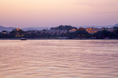 9 Hotels in Udaipur for Every Budget