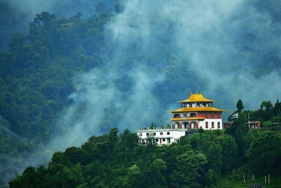 Top 5 Monasteries in Sikkim: Buddhist Pilgrimage Sites