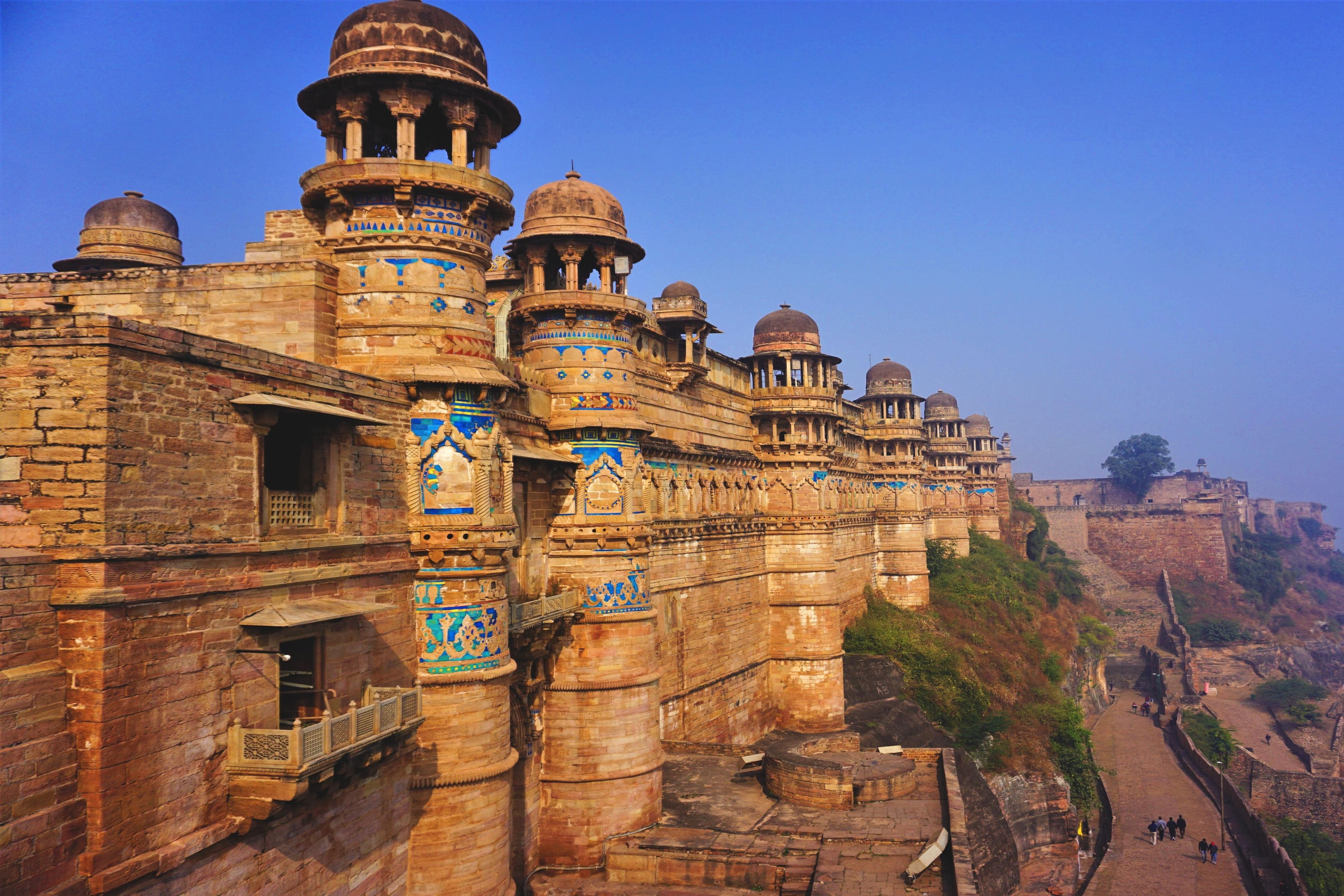 Gwalior Fort: Historical Facts about One of the Oldest Hill Forts in India