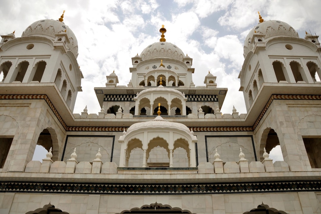 Brahma Temple Pushkar A Complete Travel Guide