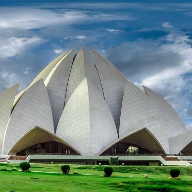 Lotus Temple in Delhi Architecture Timing Ticket Price and History scaled