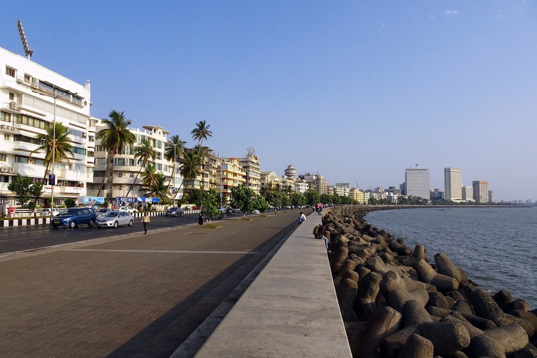 Marine Drive Mumbai History Nightlife Directions scaled