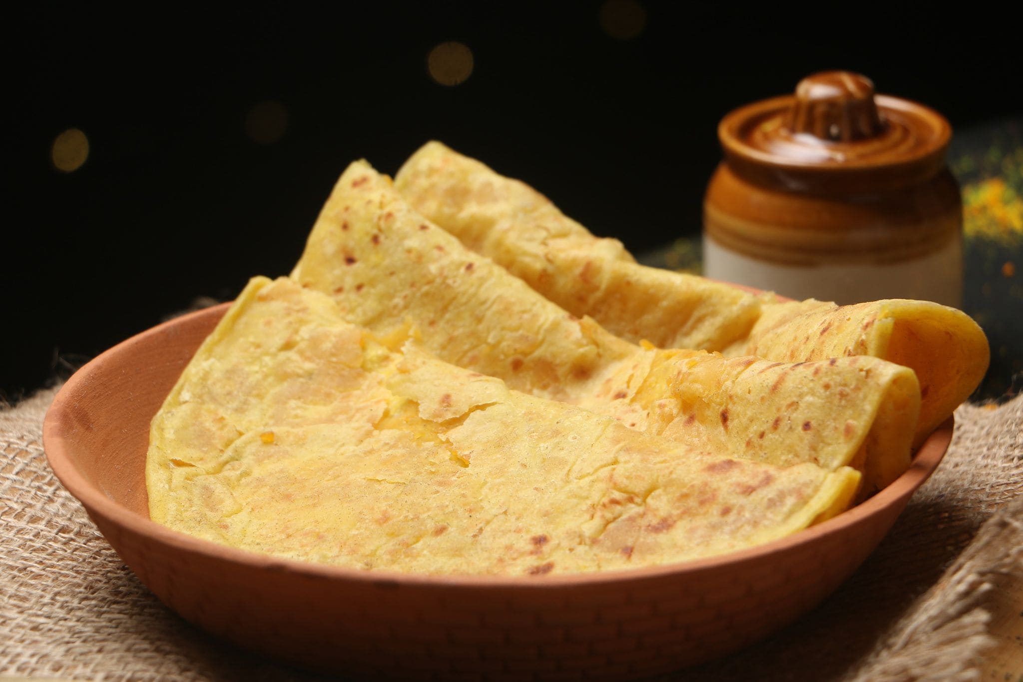 The famous Maharashtrian sweet-dish Puran Poli has which of these as its main ingredient?