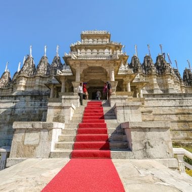 Dilwara Jain Temple Mount Abu Timings Location scaled