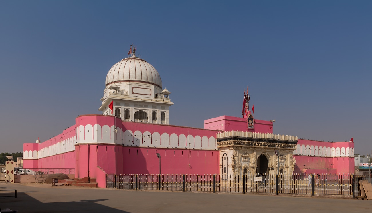 Karni Mata Temple, Bikaner: History, Timings & Nearby Places