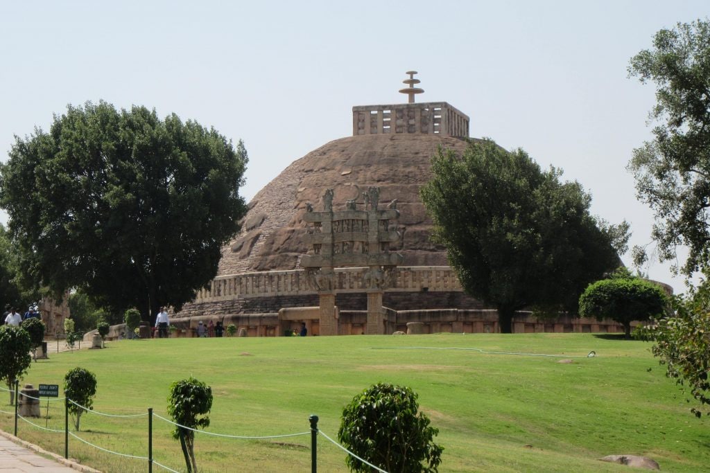 Sanchi Stupa, Bhopal: History, Timings, Entry Fee, Architecture | Veena ...