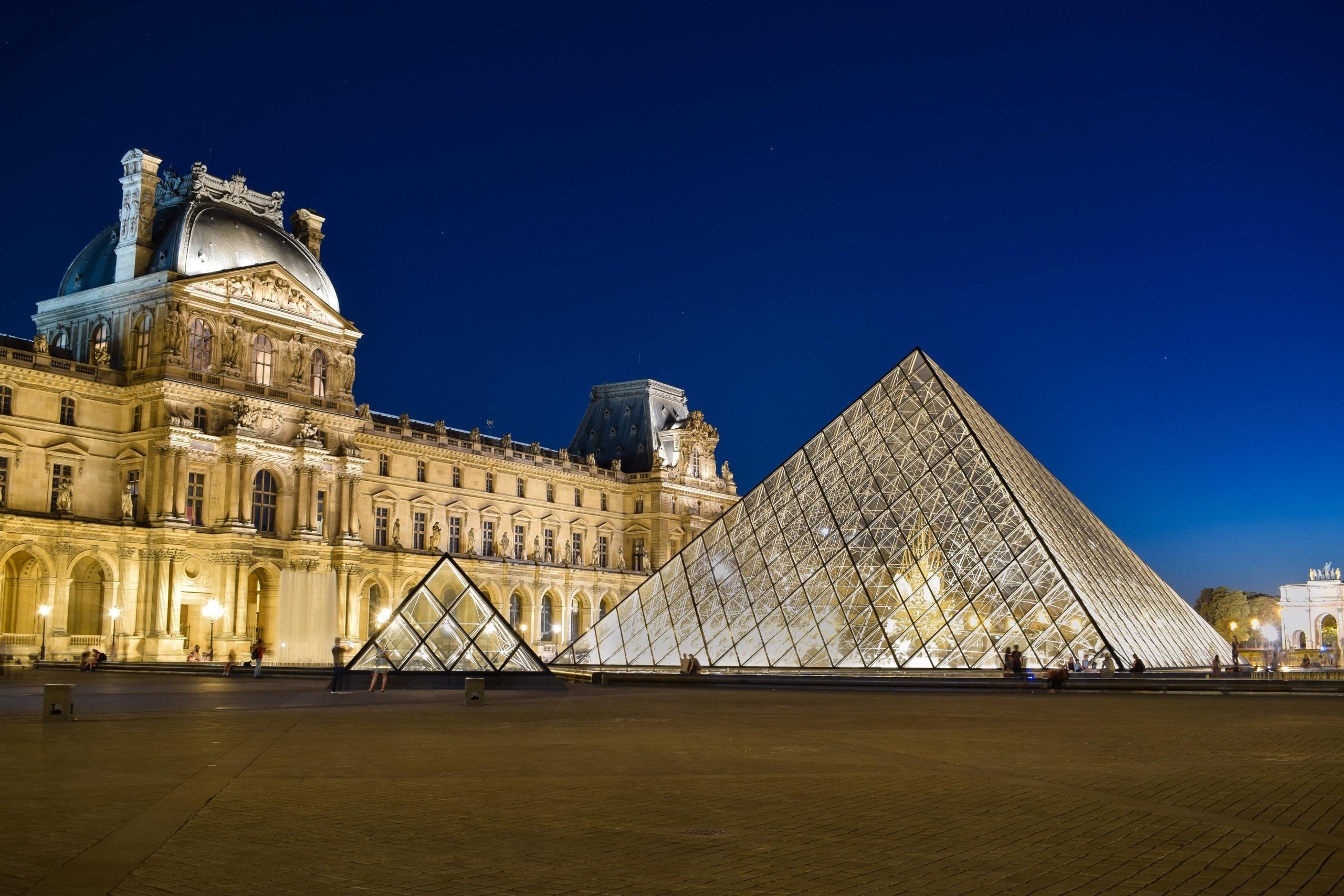 Top 10 Best Museums In France You Should Visit | Veena World