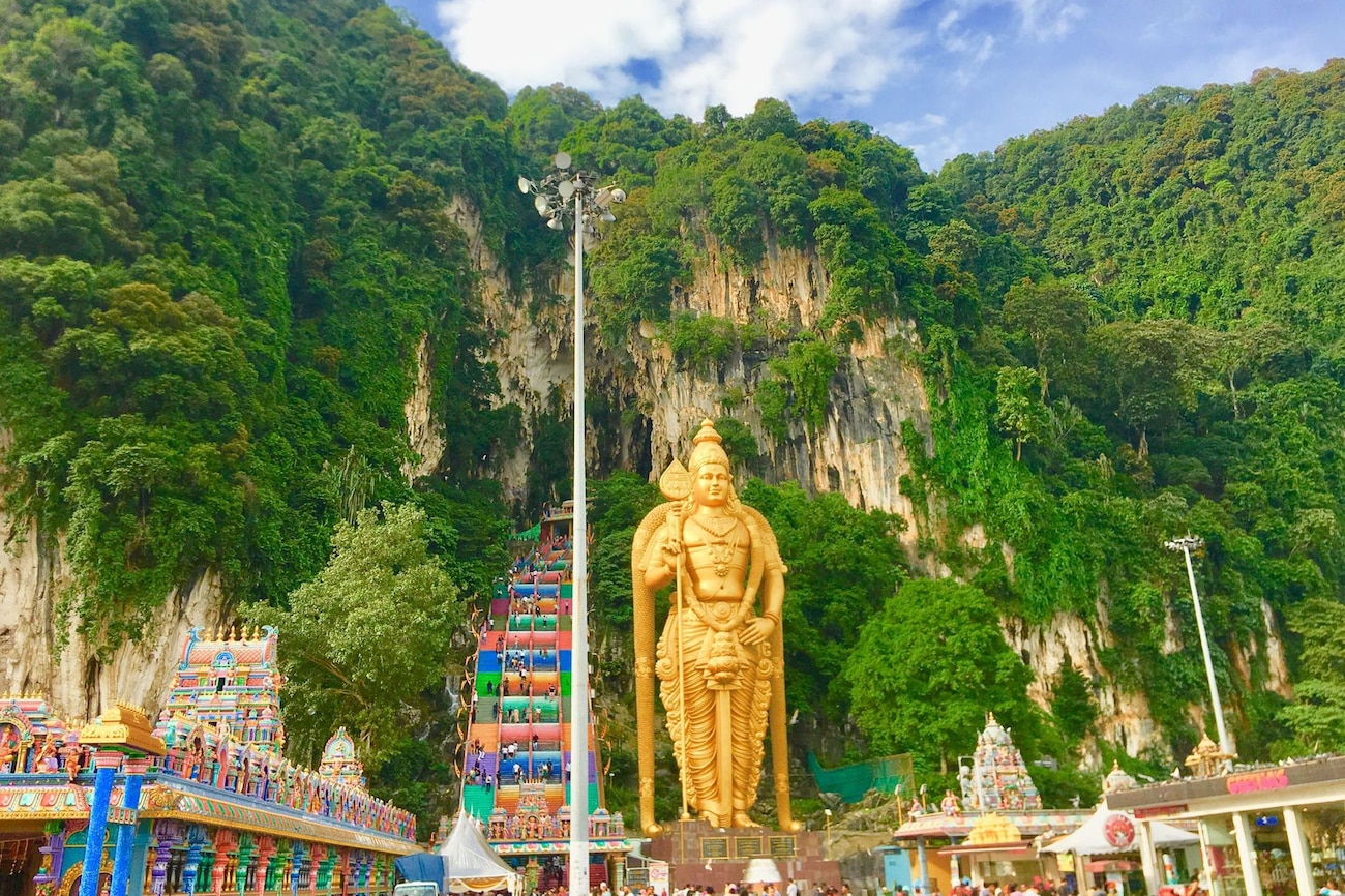 Batu Caves, Kuala Lumpur – Malaysia’s Top Tourist Attraction