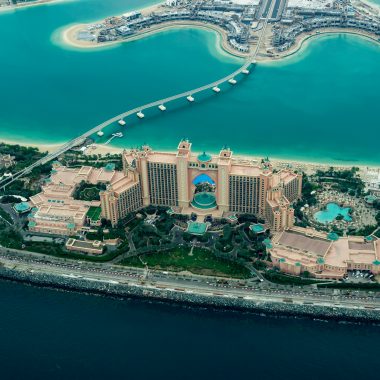 Dubai 2 scaled e1643459660787
