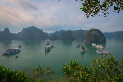 8 Must-Visit Places in Ha Long Bay for a Rejuvenating Vacation