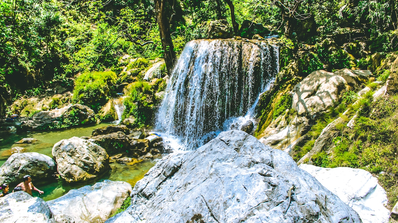 8 Waterfalls in and around Mussoorie That You Must Visit on Your Vacation