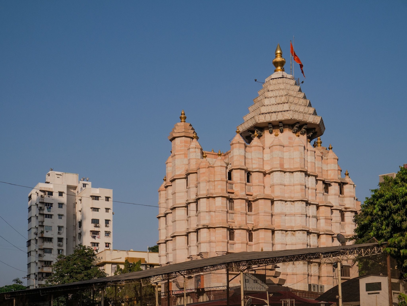 Seek the Blessings of the Vighnaharta at Siddhivinayak Mandir