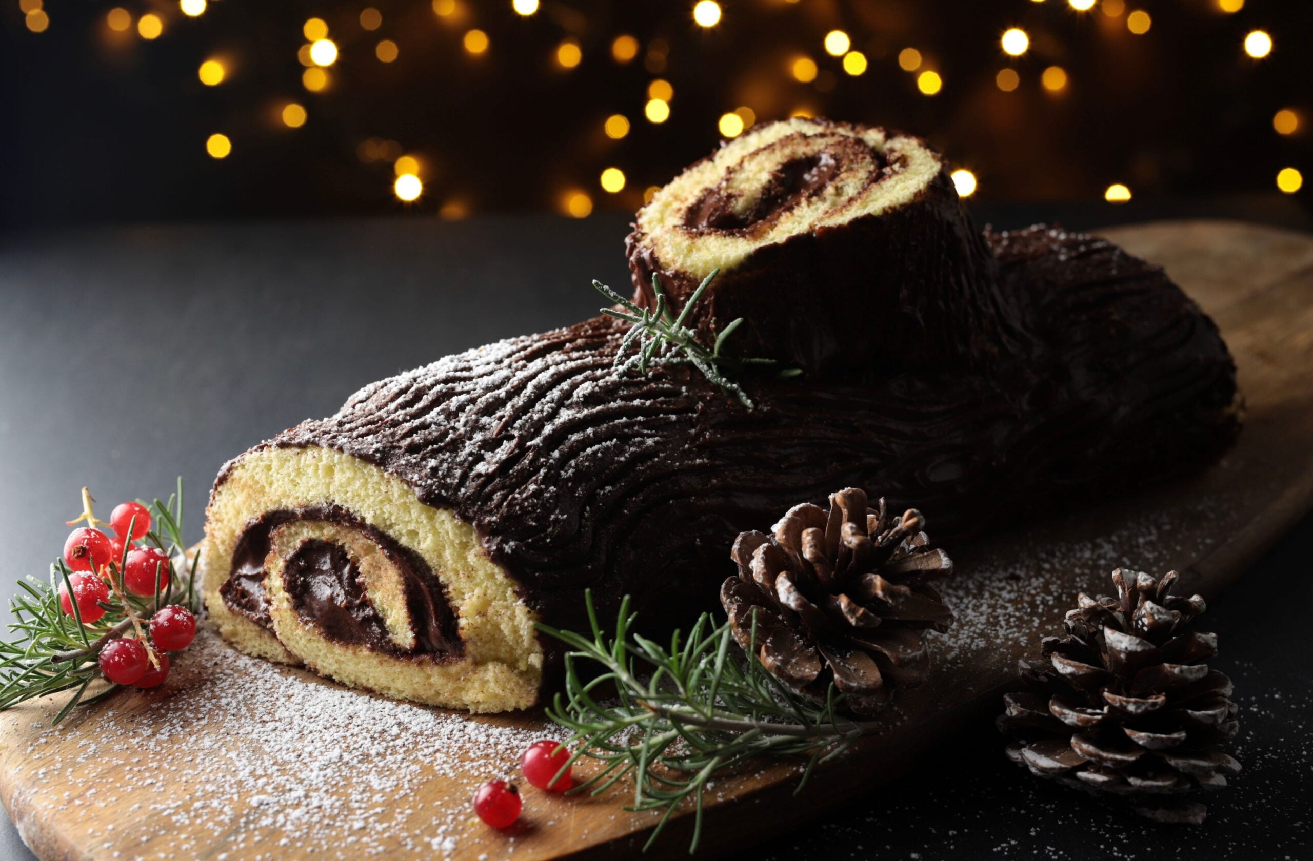 What is the most famous French Christmas dessert? 