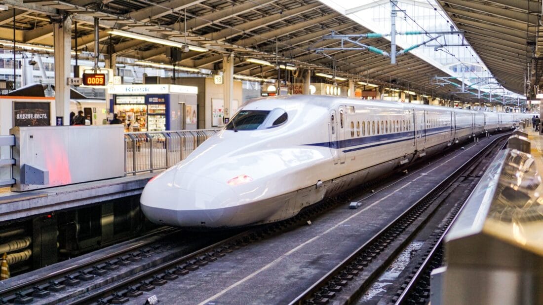 Incredibly, Fast, and Reliable: Meet Japan's Bullet Trains | Veena World