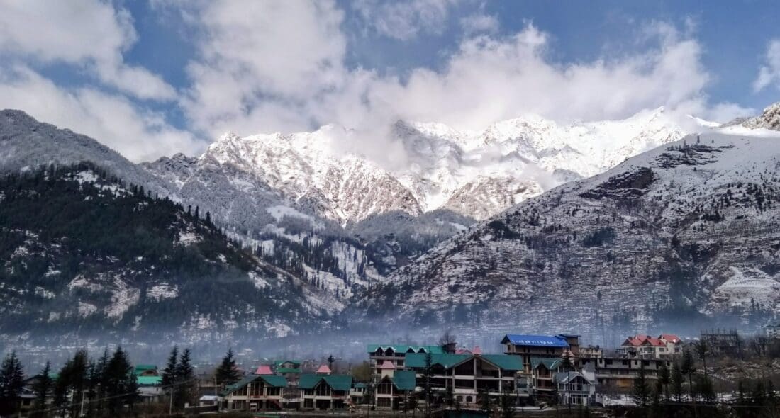 Top 10 Hill Stations In North India To Beat The Heat In 2022 | Veena World