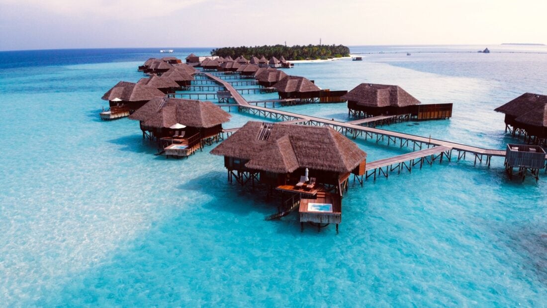best travel time for maldives