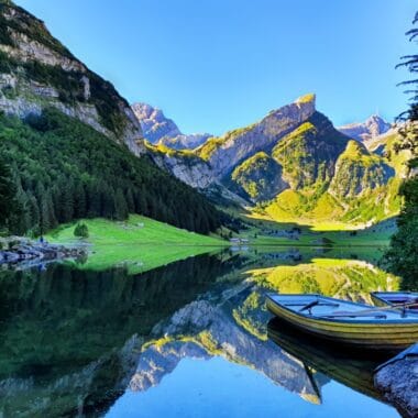 Breathtaking Lakes to Visit in Switzerland Once in a Lifetime